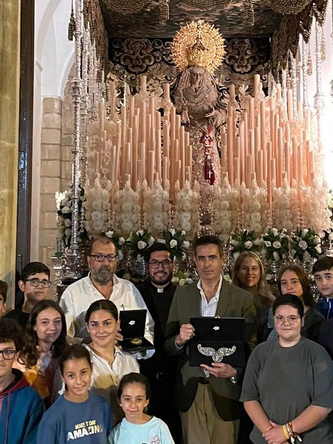 Imagen de WhatsApp 2024-10-17 a las 19.53.12_58f120a0